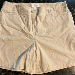Talbots petites khaki shorts